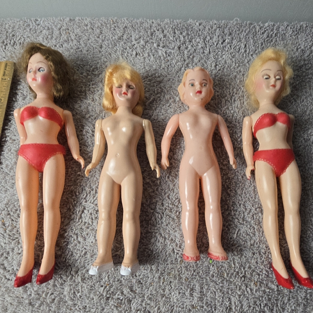 Vintage 2 Sleepy Eye Dolls And 2 Hard Plastic Dolls - Picture 2 of 12